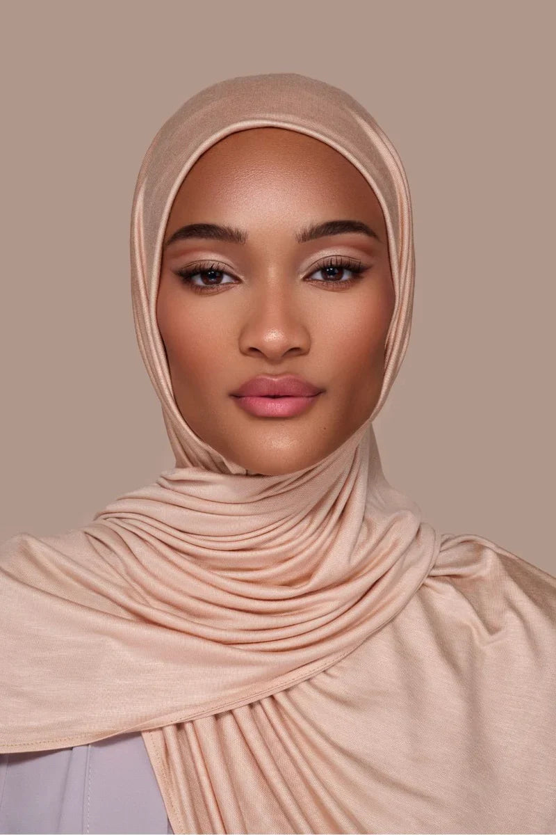 Welcher Hijab passt zu meiner Gesichtsform?